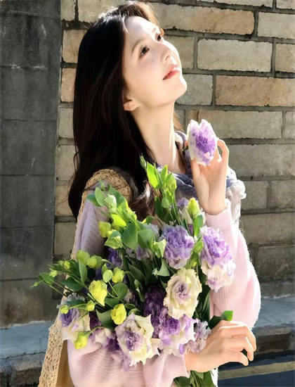 带你走进《同一片土地》的幕后世界：的创作历程与幕后花絮 了解优秀作品的创作秘密